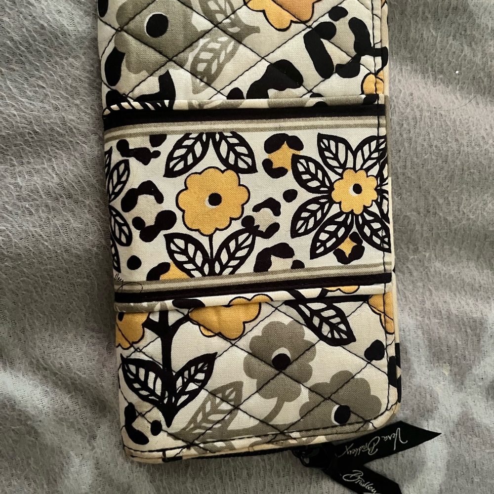 Vera Bradley wallet